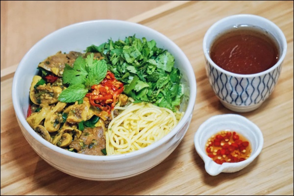 Chàng du học sinh Nhật nhớ quê hương trổ tài làm loạt&nbsp;món bún siêu ngon, chị em trầm trồ con trai sao lại tài giỏi, đảm đang thế!-4