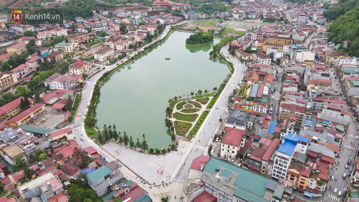 Toàn cảnh Sa Pa trước dịp nghỉ lễ 30/4 - 1/5: Hàng loạt du khách quay xe vì diễn biến căng thẳng của dịch Covid-19-3