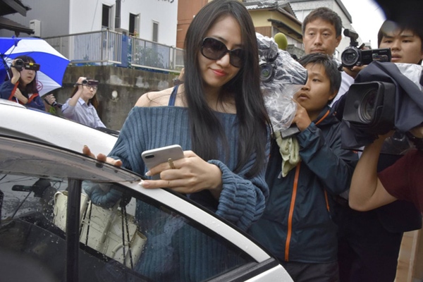 Triệu phú đào hoa 77 tuổi chết bất thình lình sau vài tháng kết hôn với vợ trẻ kém 55 tuổi, 3 năm sau, sự thật man rợ mới được hé lộ-5