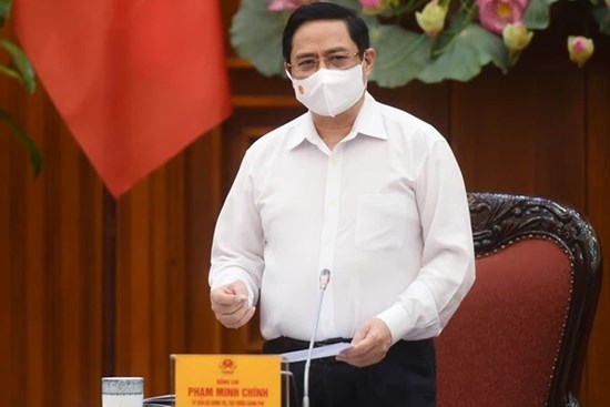 Thủ tướng họp khẩn về tình hình phức tạp của Covid-19, yêu cầu không lơ là, tập trung truy vết thần tốc