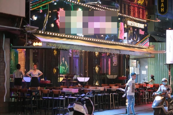TP.HCM tạm dừng hoạt động của quán bar, vũ trường, karaoke từ 18h ngày 30/4-1