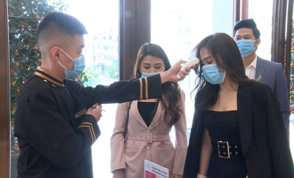 Quảng Ninh tạm dừng hoạt động karaoke, massage, vũ trường-1