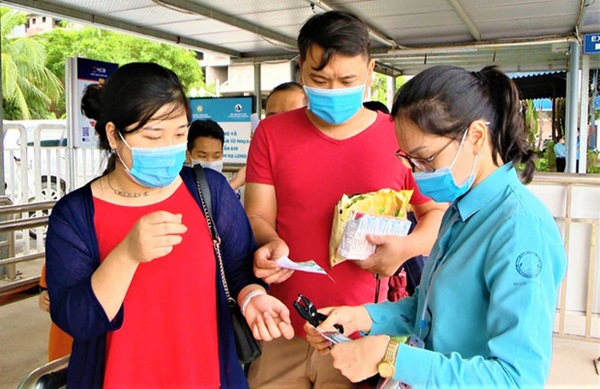 Quảng Ninh tạm dừng hoạt động karaoke, massage, vũ trường-2