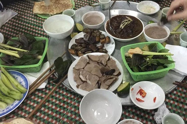 Lọ thuốc lạ sau chuyến công tác của chồng và căn phòng màu đỏ ám ảnh trên phố Vĩnh Hưng: Sự thật chỉ được rõ nét khi người ta thú nhận-8