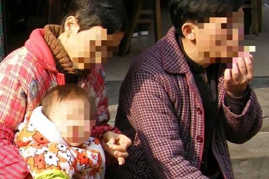 Vợ sinh con vài tháng thì mất tích, chồng ngỡ ngàng khi bị cảnh sát bắt, phanh phui sự thật bất ngờ về đứa con và thân thế người mẹ