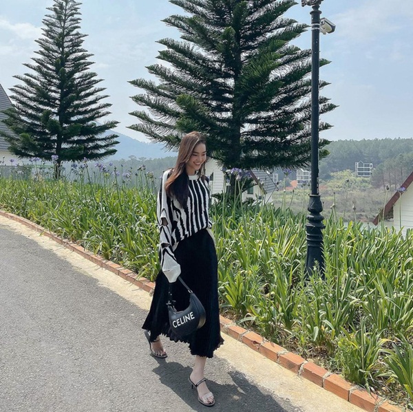 Học Lan Ngọc loạt outfit đi biển xinh như mộng, lên hình sống ảo đảm bảo mãn nhãn-9