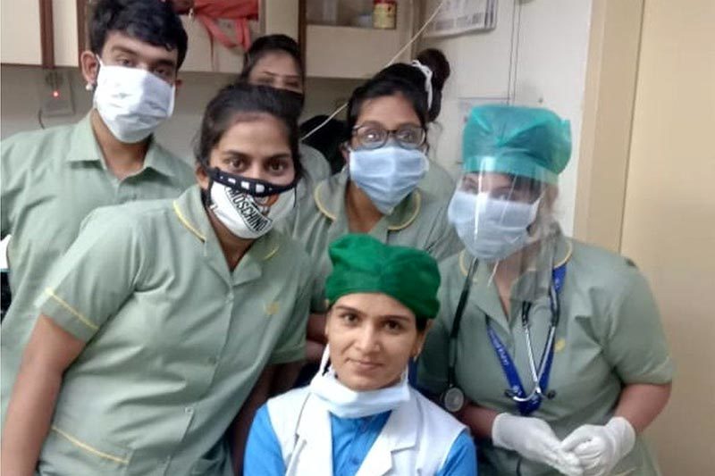 Tâm sự gan ruột của y tá ở tâm dịch Covid-19 tại Ấn Độ-2
