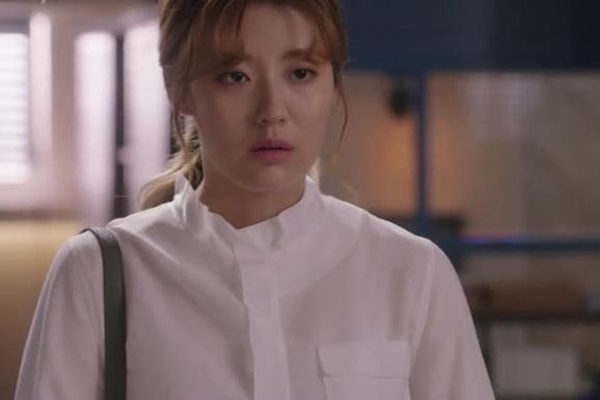 Thấy vật lạ văng ra từ gầm giường, tôi quyết định họp gia đình đuổi thẳng em chồng ra khỏi nhà-2