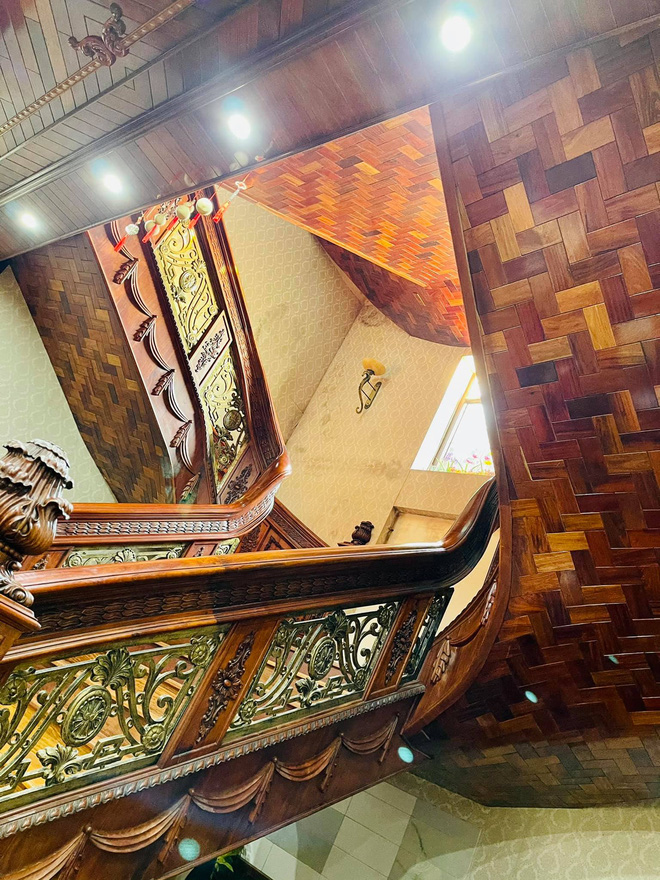 Biệt thự bề thế của gia đình 9X Bắc Ninh: Diện tích 400m2 với 4 tầng, nội thất tinh xảo toàn gỗ nguyên khối nhập từ Lào-14