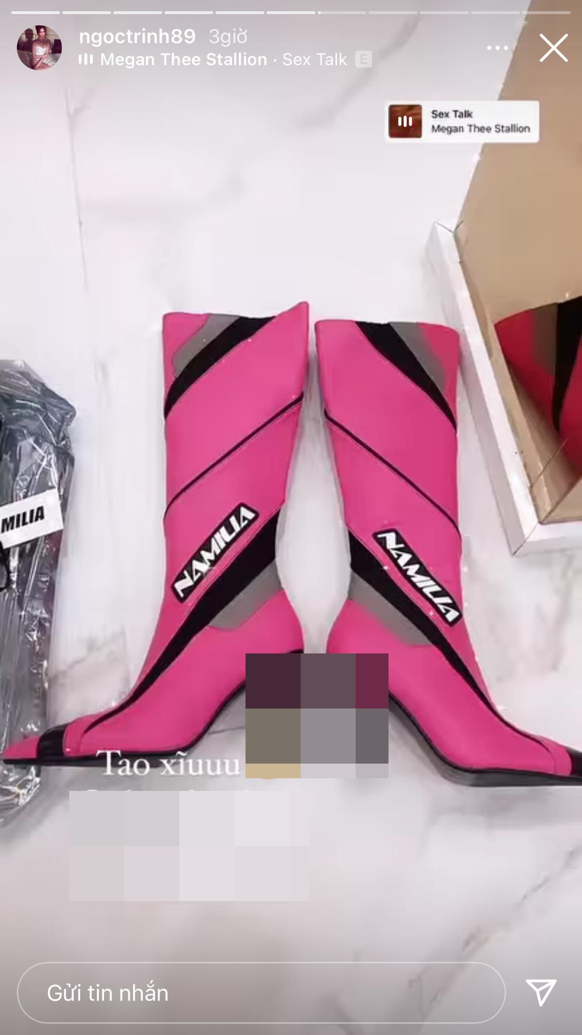 Ngọc Trinh và bạn bè gây phản cảm tột độ khi làm hành động thô tục vẫn thản nhiên đăng lên mạng xã hội-3