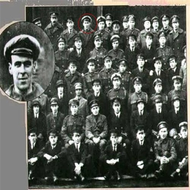 10 bức ảnh bí ẩn nhất không thể giải đáp của thế kỷ, trôi qua hàng chục năm vẫn làm thế giới rùng mình mỗi khi nhìn lại-5