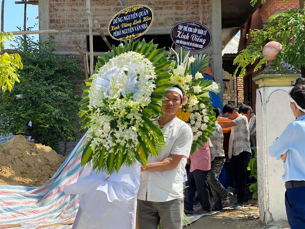 Chủ tịch nước: Xem xét công nhận liệt sĩ đối với nam sinh Nghệ An quên mình lao ra biển cứu sống 4 nữ sinh-3