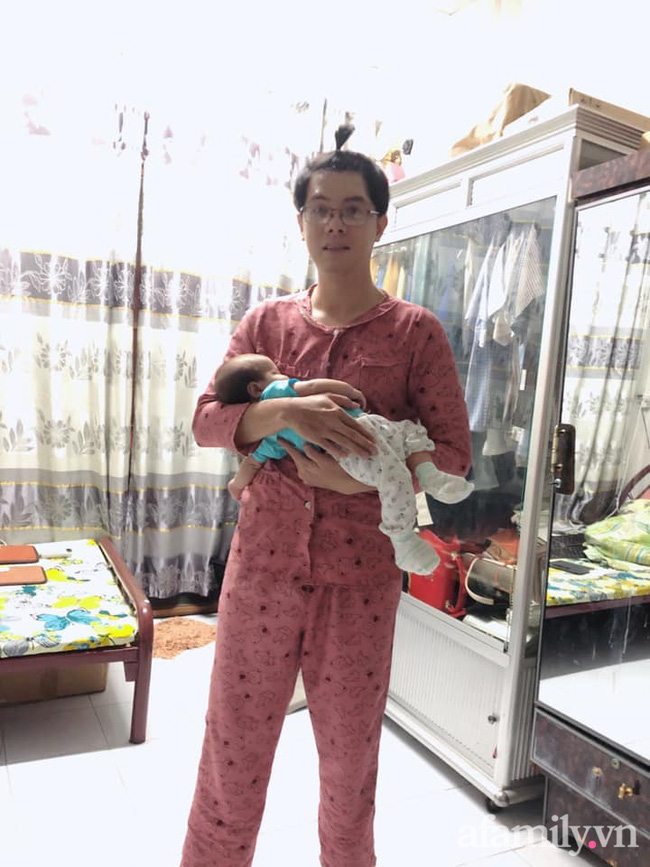 Thương vợ vất vả vì con bám mẹ, ông bố nghĩ ra chiêu bá đạo khiến dân tình vừa phì cười vừa xuýt xoa: Kiếm đâu ra anh chồng đáng yêu thế này-1