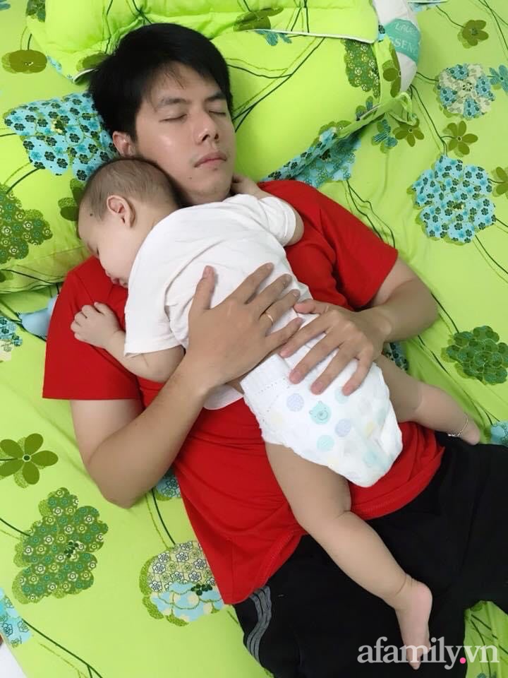 Thương vợ vất vả vì con bám mẹ, ông bố nghĩ ra chiêu bá đạo khiến dân tình vừa phì cười vừa xuýt xoa: Kiếm đâu ra anh chồng đáng yêu thế này-4