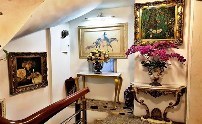 Nhà dát vàng lộng lẫy của Lý Nhã Kỳ và dàn sao Việt giàu nứt đố đổ-7