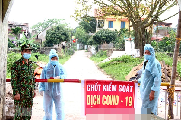 Truy vết, đưa F1 của ca bệnh tại Hà Nội đi cách ly tập trung-1