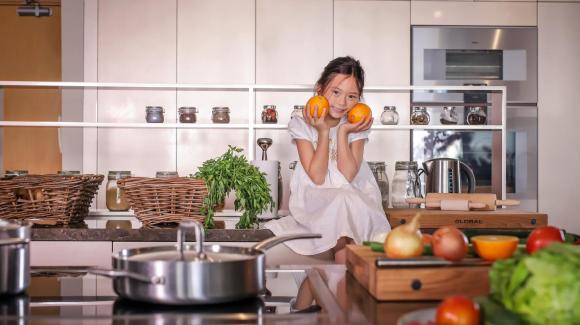 Không gian bếp sang trọng, tiện nghi như nhà hàng của ca sĩ Đoan Trang-4