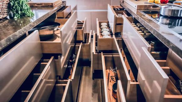 Không gian bếp sang trọng, tiện nghi như nhà hàng của ca sĩ Đoan Trang-10