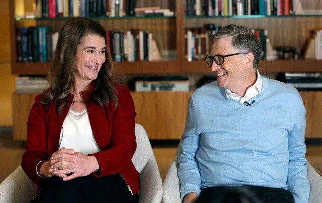 Góc khuất phía sau cuộc hôn nhân tưởng màu hồng của Bill Gates: Làm gì có ông chồng nào tự nhiên lại đi... rửa bát, đặc biệt là tỷ phú?-1