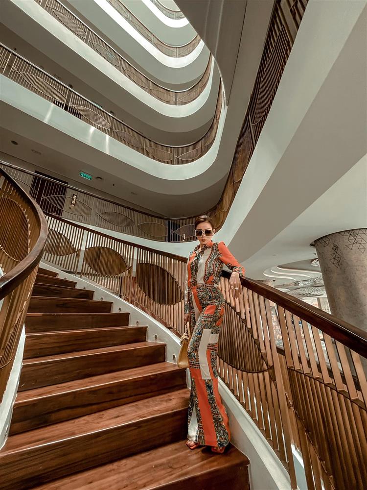 Đu trend diện bikini bé tí xíu, Lệ Quyên bị chê mặc phản cảm nhưng đã có màn đáp trả cực gắt-5