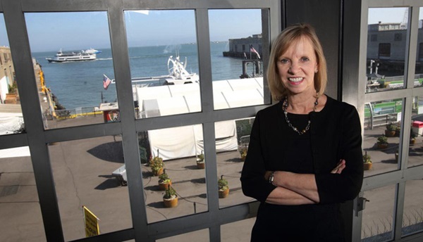 Rộ nghi vấn tỷ phú Bill Gates ly hôn vì không quên được mối tình khắc cốt ghi tâm trong quá khứ, chân dung bạn gái cũ gây chú ý-2