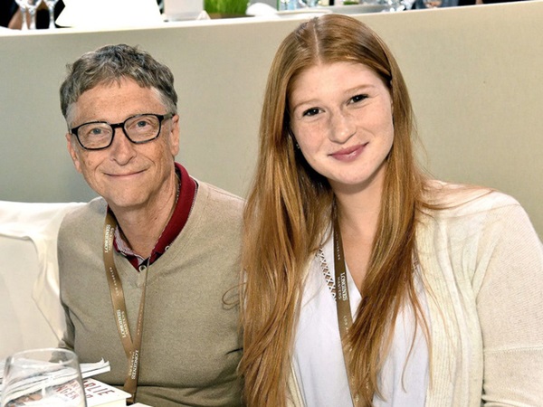 Con gái cả của Bill Gates lần đầu lên tiếng về vụ ly hôn chấn động của cha mẹ: Đây là khoảng thời gian thách thức đối với cả gia đình-2