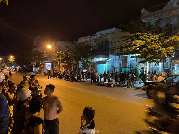 Một phụ nữ trúng đạn sau tiếng súng nổ gần quán cà phê tại Nha Trang-1