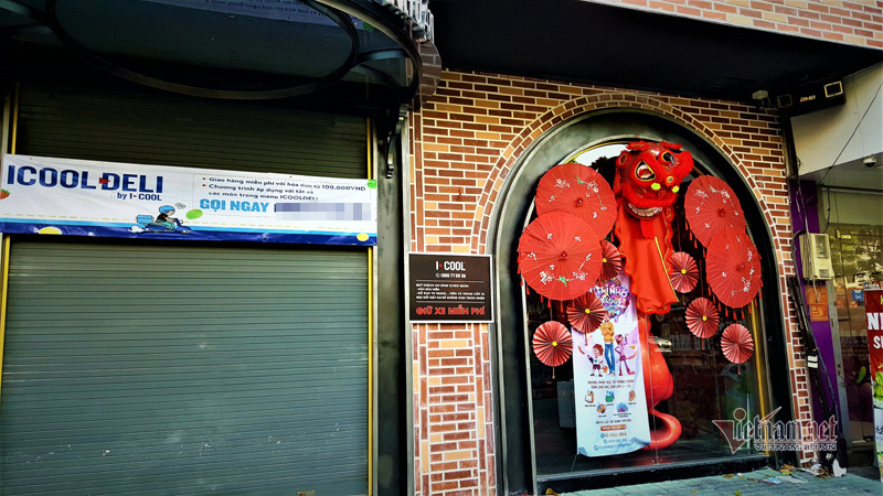 Mỗi tháng mất đứt 5 tỷ, ông chủ karaoke đứng bếp bán đồ ăn nhanh-2