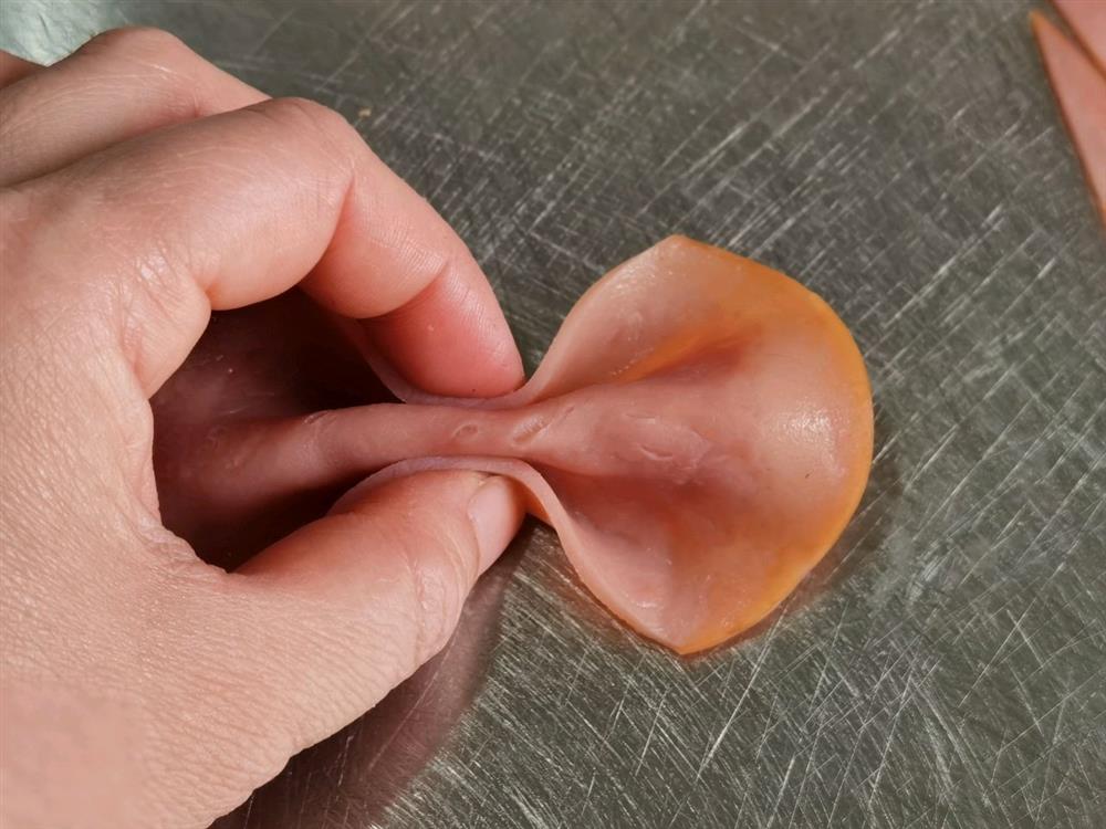 Chỉ mất 10 phút để làm món bánh mì ăn sáng ngon thế này thì chúng ta không cần ra ngoài nữa rồi!-3