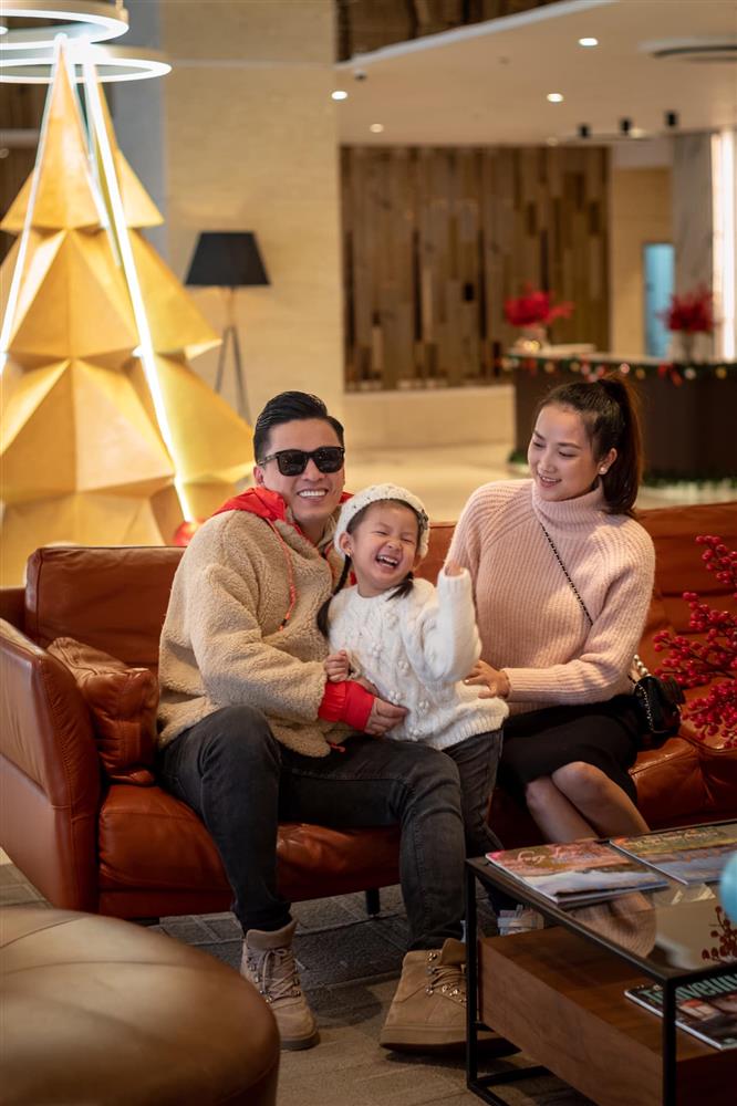 Vợ kém 17 tuổi của anh Hai Lam Trường kể chuyện đi đẻ cực hài, tiết lộ cả vấn đề giường chiếu sau sinh-6