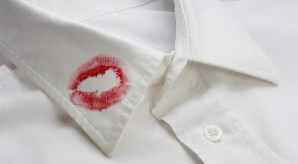 Sử dụng keo xịt tóc theo cách này giúp nhà cửa sạch sẽ, công việc dọn dẹp dễ dàng gấp nghìn lần-7