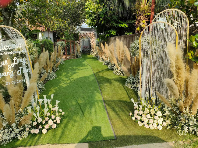 Toàn cảnh đám hỏi siêu kín tiếng của con trai bà Phương Hằng - vợ ông Dũng lò vôi tại Bình Dương, gia đình cô dâu lần đầu được tiết lộ khiến nhiều người bất ngờ-6