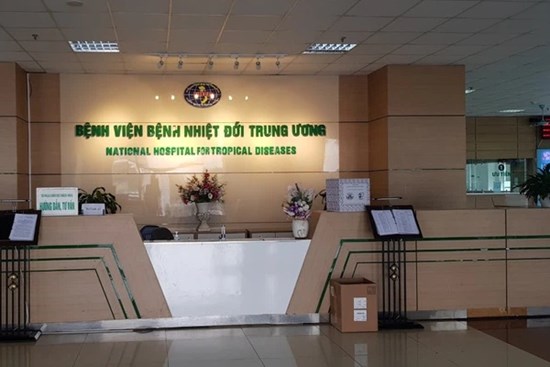 Đóng cửa BV Bệnh nhiệt đới TW sau ca dương tính SARS-CoV-2 là bác sĩ, ngừng tiếp nhận bệnh nhân nội trú tại cả 2 cơ sở