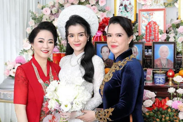 Con dâu sinh năm 96 của bà chủ Đại Nam Phương Hằng khoá Facebook sau lễ đính hôn ngập kim cương-6