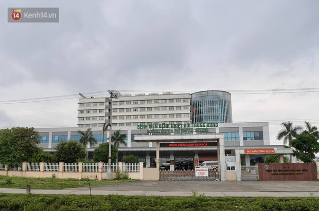 Chủ tịch Hà Nội: Phong toả BV Bệnh Nhiệt đới Trung ương cơ sở 2 do có ca dương tính mới ở cả bác sĩ, bệnh nhân, người nhà-2