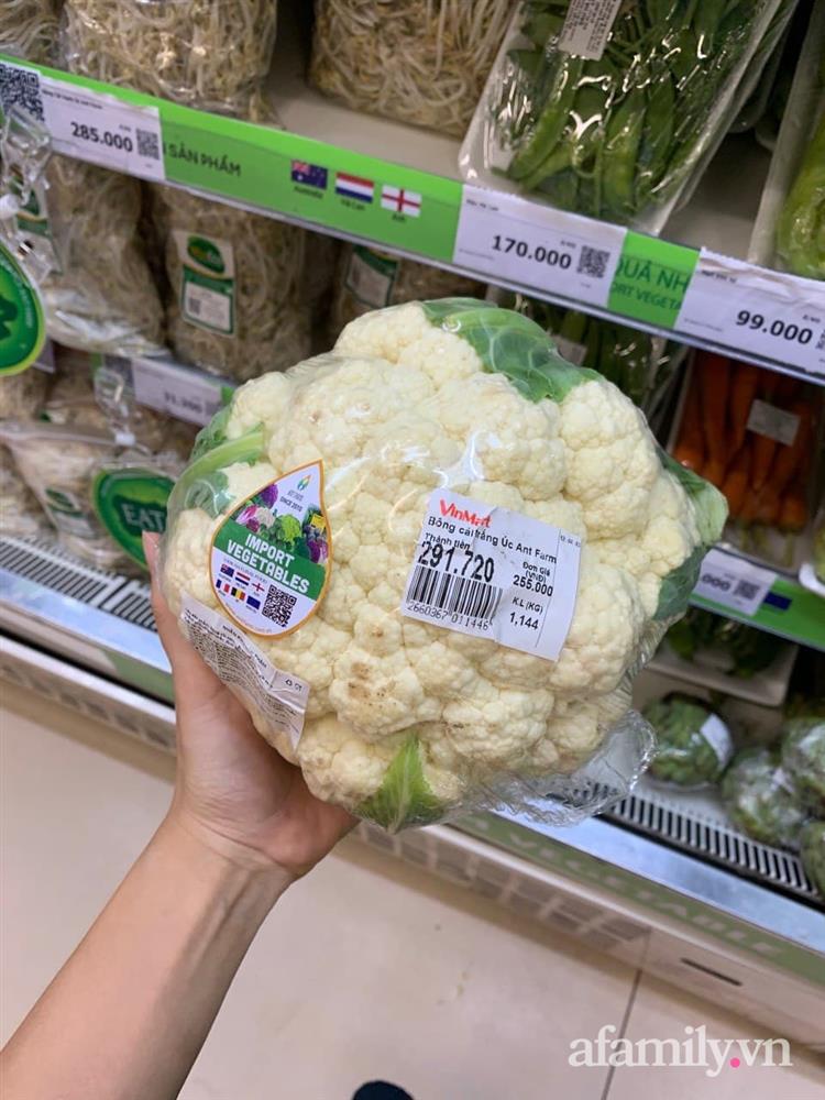 Xách làn đi siêu thị, bà nội trợ hơi choáng vì cái súp lơ với bắp cải có giá lên đến 300k-4