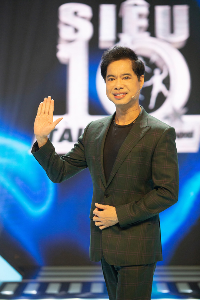 Hiện tượng TikTok 4 tuổi gây hoang mang cực mạnh khi giao lưu trên sóng truyền hình-3