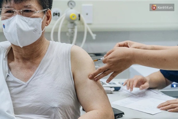 Bộ trưởng Bộ Y tế nói về nguồn lây chùm 22 ca bệnh tại BV Bệnh Nhiệt đới TW-2