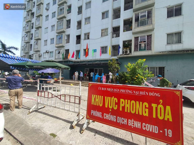 Đà Nẵng phong tỏa 1 chung cư, xét nghiệm 500 người vì liên quan đến ca dương tính với SARS-CoV-2-1