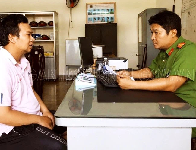 Đồng Nai: Quan hệ với trai trẻ quen qua Zalo, người phụ nữ bị đâm 10 nhát cướp tài sản trong nhà nghỉ-1