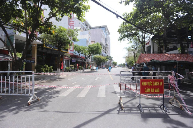 Ca dương tính SARS-CoV-2 mới ở Đà Nẵng đi nhậu, ăn lẩu, du lịch Suối Mơ và về nhà tại Thừa Thiên Huế-2