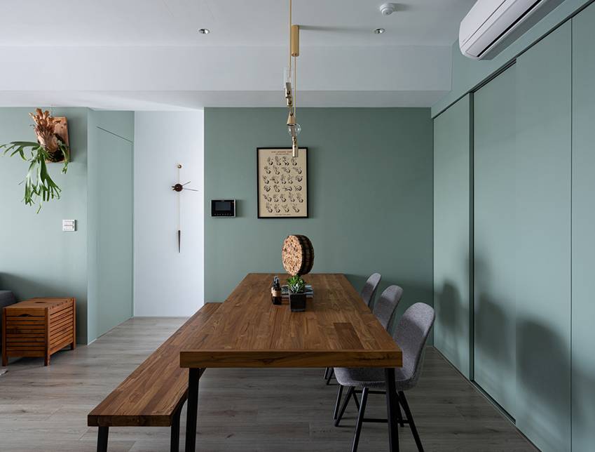 Căn nhà có diện tích 24m2 với lối thiết kế thông minh giúp không gian cực kỳ thoáng mát, mỗi bước chân như lạc vào khu rừng xanh tươi-7