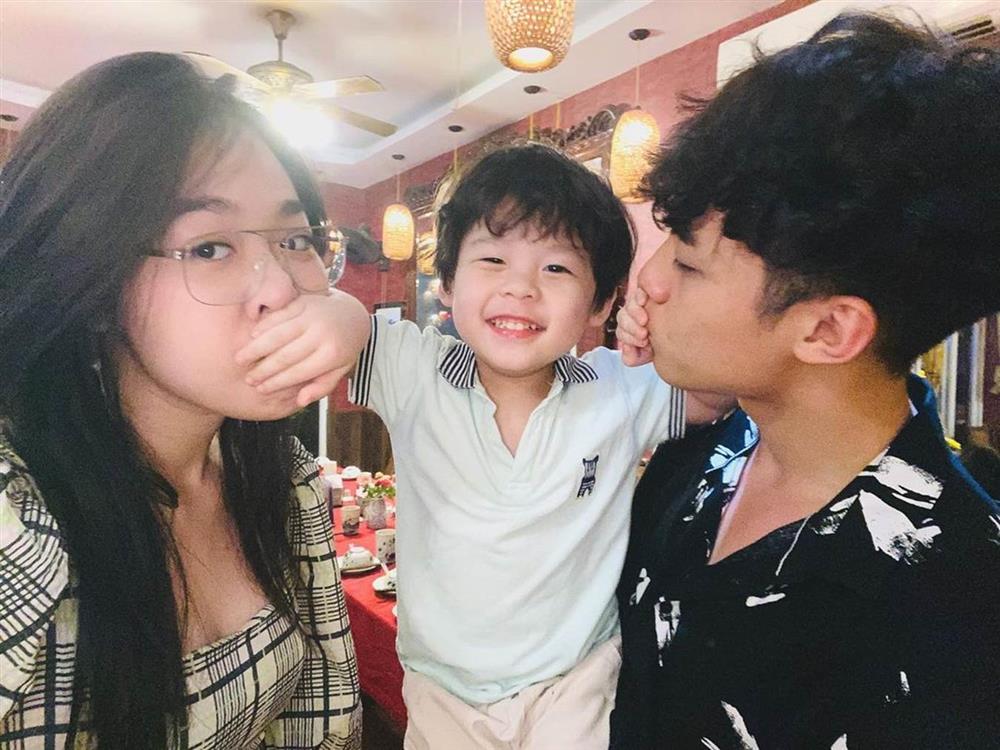 Nữ BTV tiết lộ từng bị đồng nghiệp gièm pha: Sao mấy đứa đi thi Hoa hậu về cứ muốn vào VTV làm thế nhờ?-6