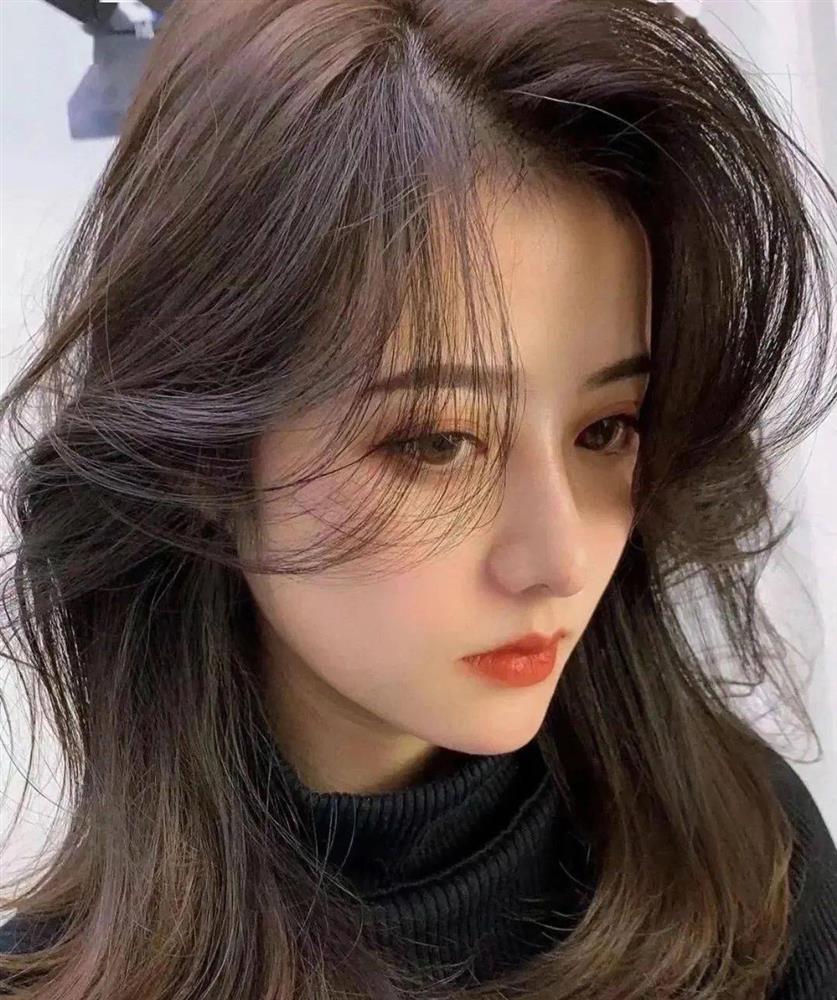 Tóc đuôi cá: Kiểu tóc xoăn cực sang mặt, hợp cả phe tóc dài đến tóc ngắn-4