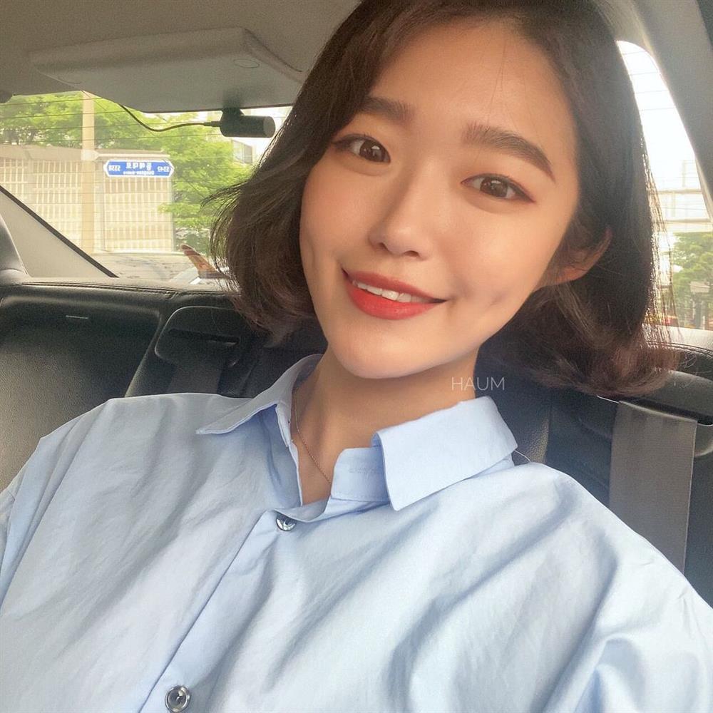 Tóc đuôi cá: Kiểu tóc xoăn cực sang mặt, hợp cả phe tóc dài đến tóc ngắn-12