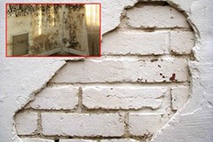 Tường ẩm mốc và nứt nẻ đừng tốn tiền để gọi thợ sửa, học ngay 4 mẹo này sẽ giải quyết trong 3 phút, tường 10 năm vẫn như mới