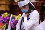 Mẹ ruột Vân Quang Long đau đớn bị xúc phạm: Không ngày nào tôi sống được bình yên-4
