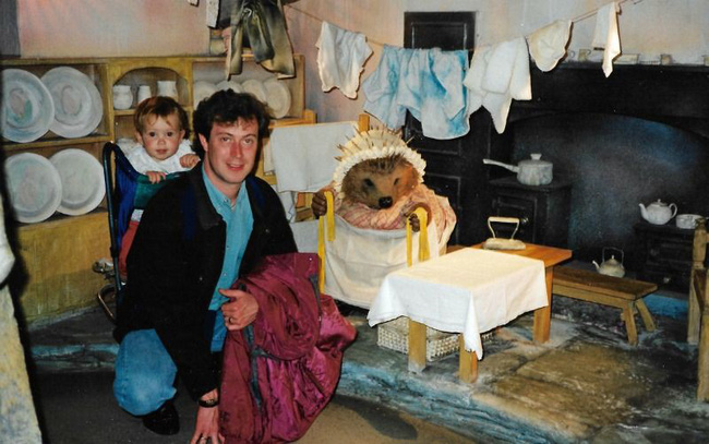 Bố đột tử không rõ nguyên nhân, con gái quyết tìm cho ra nguyên do nhưng 14 năm sau thủ phạm lộ diện khiến bản thân cô cũng run rẩy-2