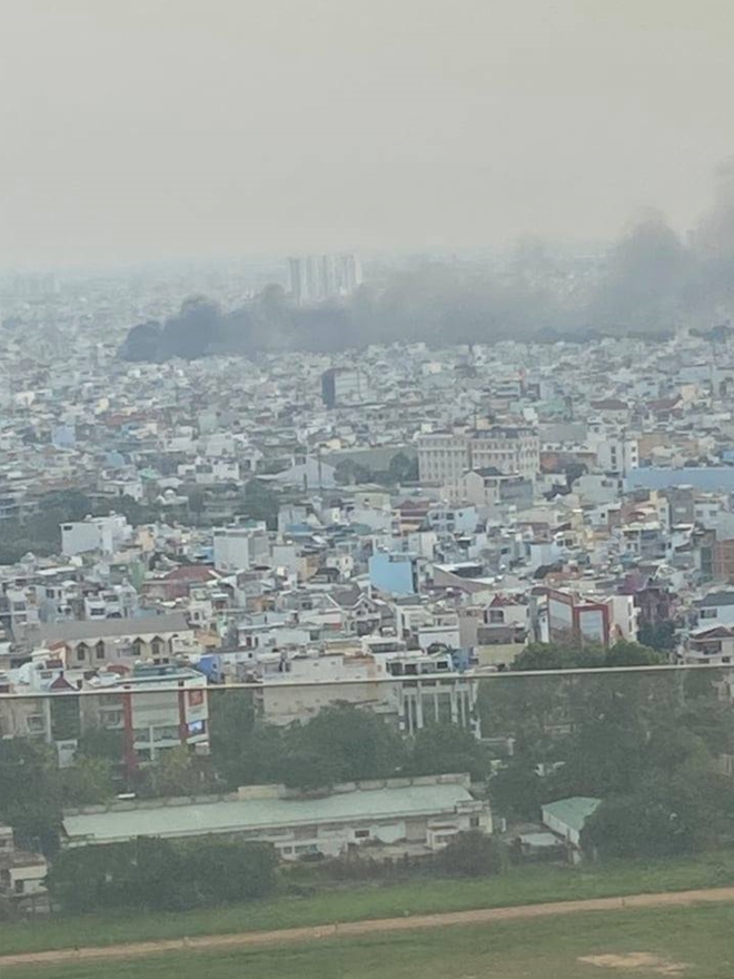 Vụ cháy thương tâm làm 8 người tử vong: Mấy cháu nhỏ trong nhà chiều nay đón cô giáo đến dạy kèm thì gặp nạn-9
