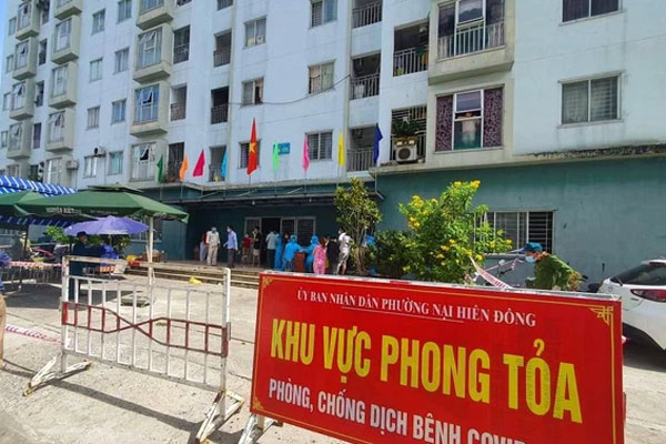 Hà Nội: Cận cảnh khu vực phong toả 6.000 dân ở Thường Tín, nhiều người đi làm ngỡ ngàng phải quay xe-12